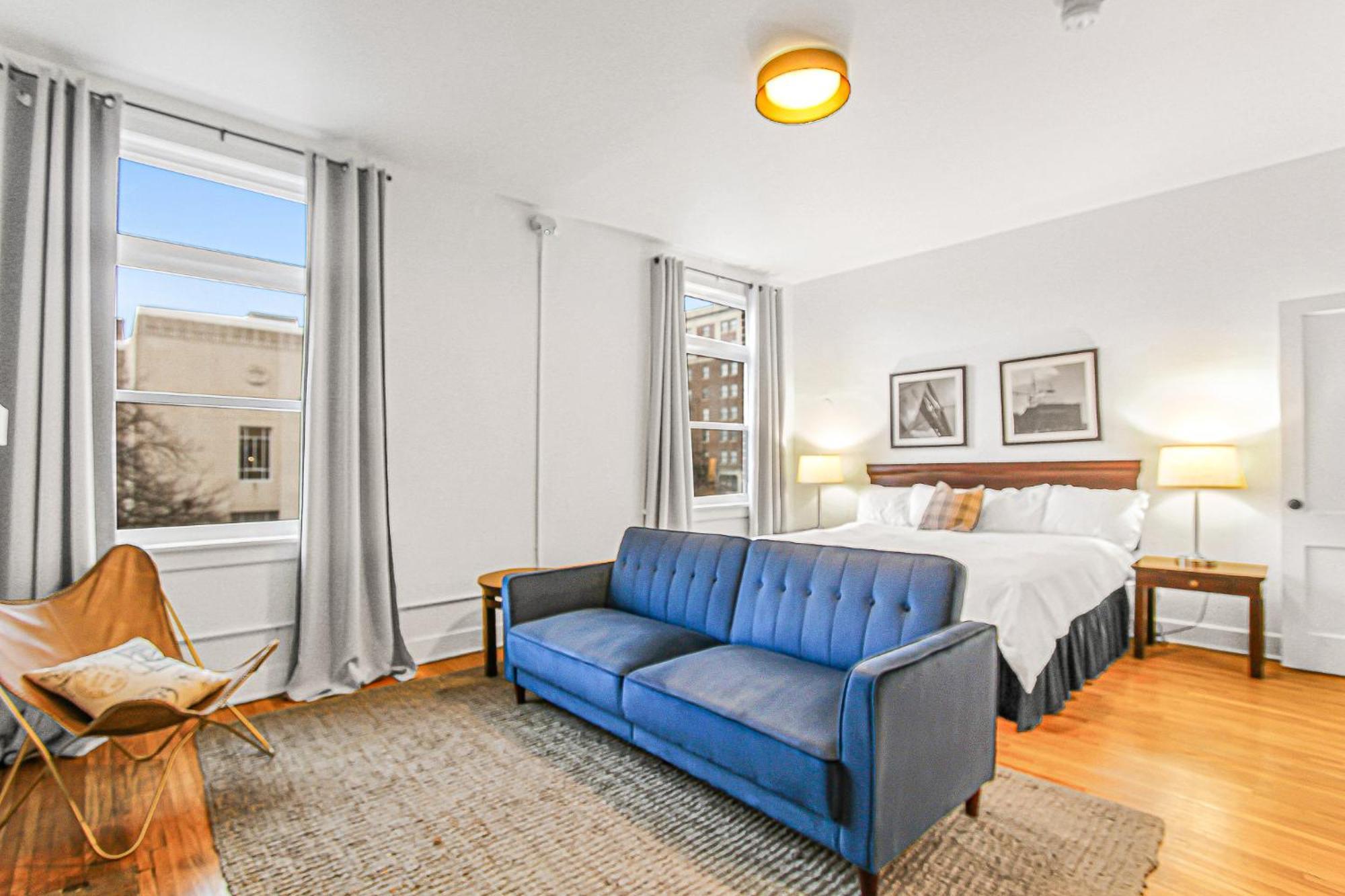 Library Square Apartahotel Toledo